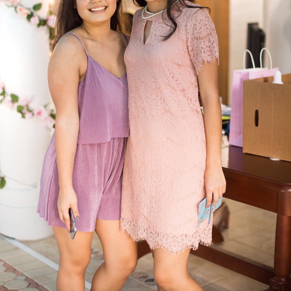 Lace pink dress